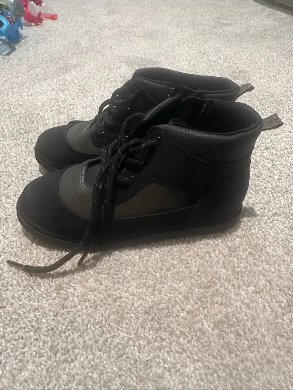 Cat & Jack Kids Black/grey Ankle Boots Size